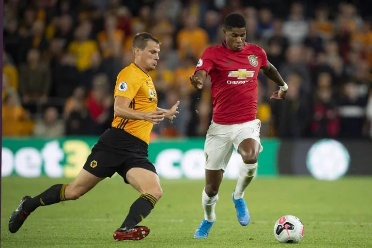 Man United i përforcuar në janar ka sonte përballë një kundërshtar tejet të papërshtatshëm: Formacionet zyrtare