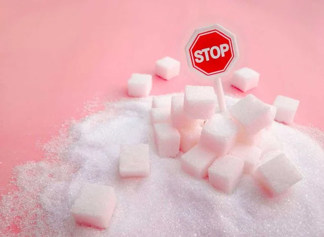 His addiction is stronger than that of drugs. Here's what you have to do to give up sugar.
