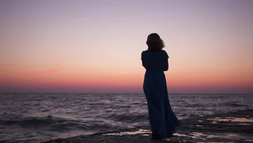Who suffers most loneliness, men or women?