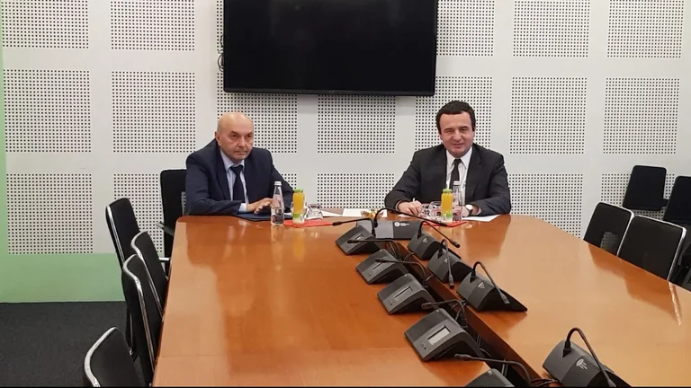 VV und LDK treffen sich heute mit Quinn-Botschaftern zusammen