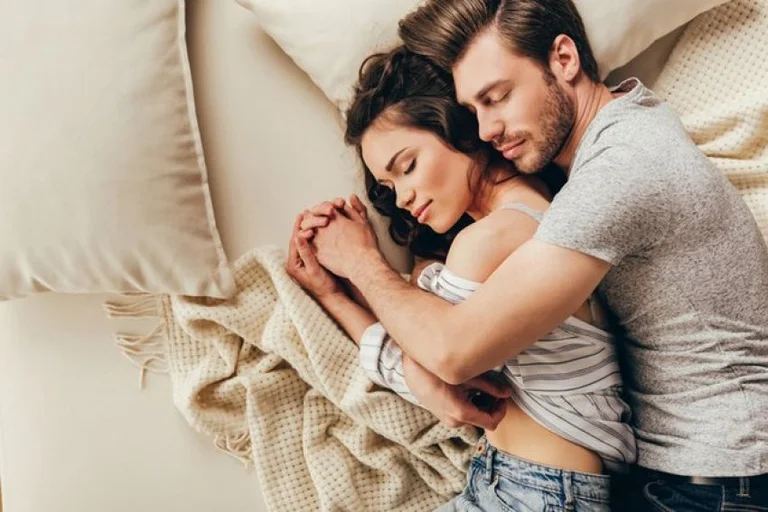 Better pair hugs than sex, this latest study is surprising