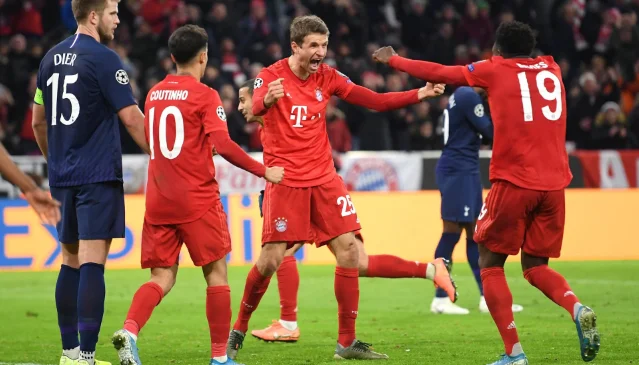 Bayern's sonar finally makes the heart stone: It's open to escape.