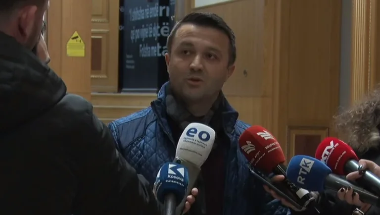 Minority communities ask Kurt to have a minister