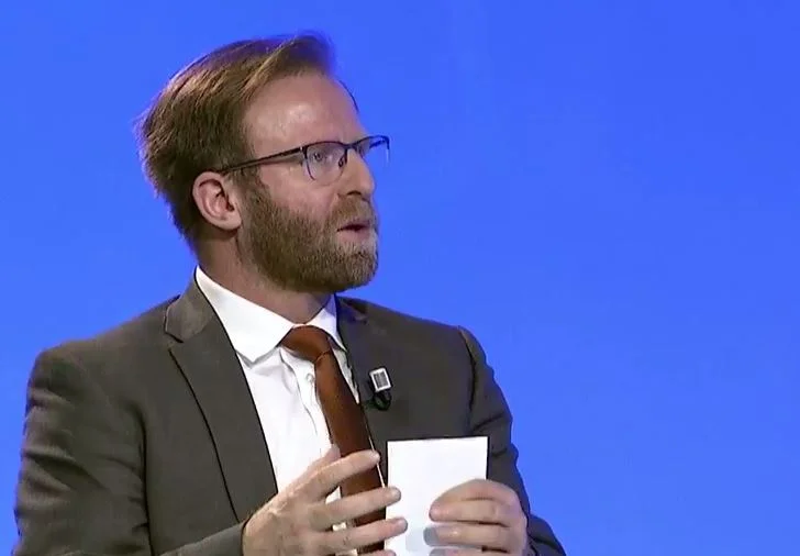 Hakki Abazi asked why the government is becoming, he talks about how good Glauk Konjufca is