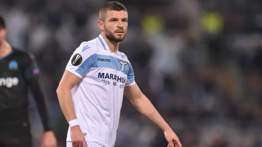 Lazio e deklasoi Cremenessen, kjo është nota e Valon Berishës