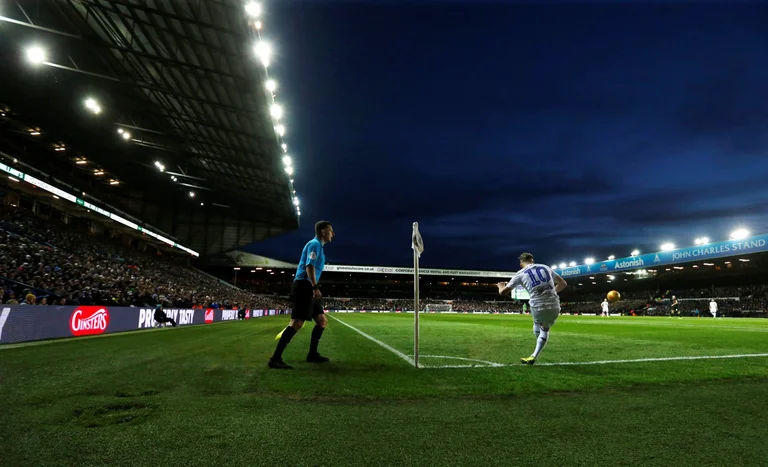 He's crazy. He's an idol of Guardiola in England. She makes epic debacle and grabs first place