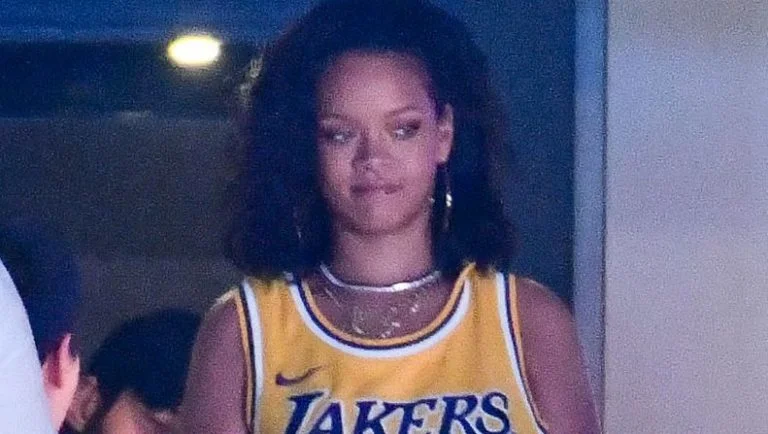 Rihanna für Kobe Bryants tragischer Tod: Ich kann es noch nicht glauben.