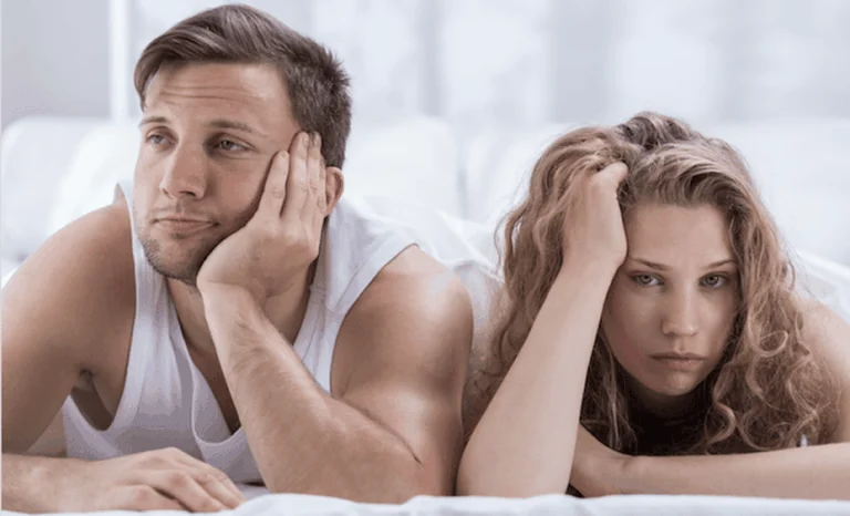 Una coppia che si è offerta di rinunciare al sesso