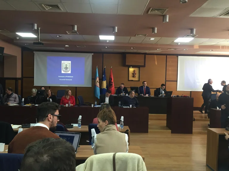 The session for Badovci, asavists accuse each other of political campaigning