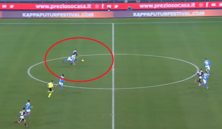 This is the humiliation that Cristiano Ronaldo made to the Albanian star Elseid Hysje last night (Video)