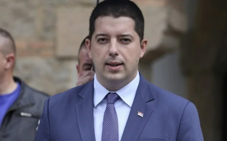 Djuric dirige la délégation serbe à Berlin sur le chemin de fer du Kosovo- Serbie