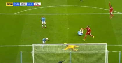 Goliath: Guardiola City élimine la frustration de Liverpool en écrasant Fulham (Vidéo)