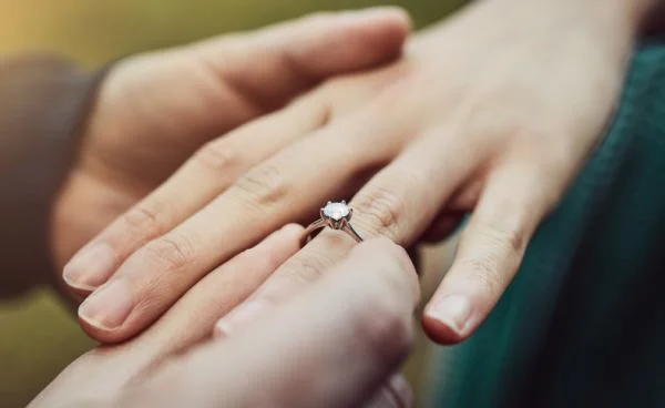 If you meet this horoscope sign you're likely to get engaged this year