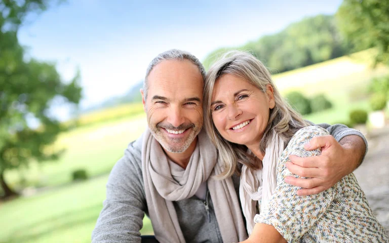 Couples who spend a lot of time together are happier