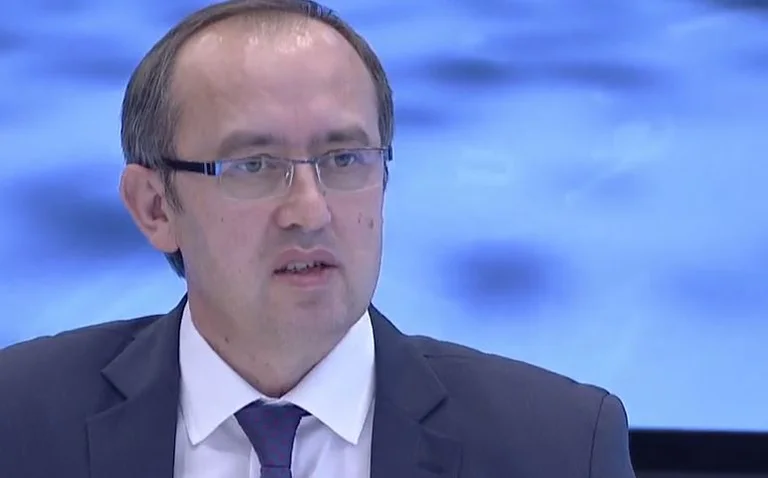 Hoti: We disagree in LDK what to do with Albin Kurti, let him take care of his own home.