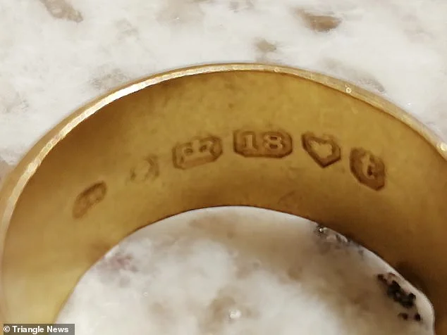 Goldring entdeckte 18 Karats ab 1834