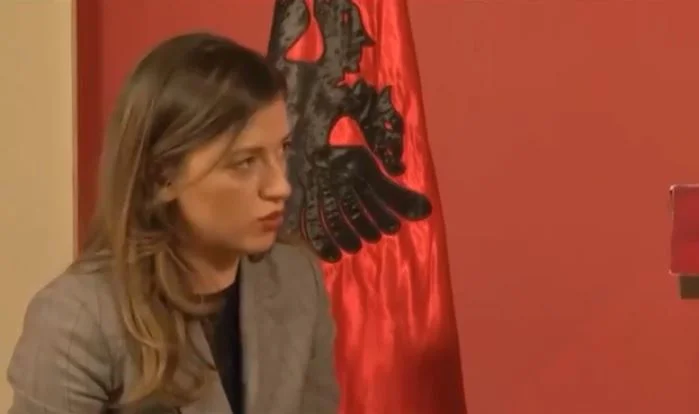 Haxhiu: Pas Kurt ou Mustafa sont des dictateurs pour retirer Glauk Konjufka du parlement en chef.