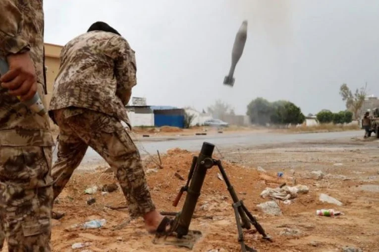 Libye : Les rebelles menacent d'attaquer des avions civils