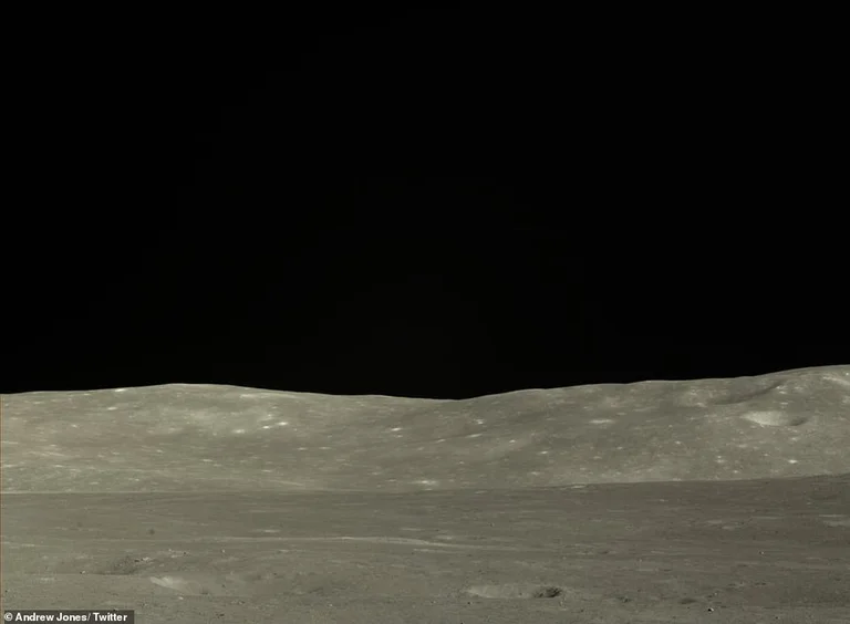 La Cina emette una vista spaventosa del lato lontano della luna