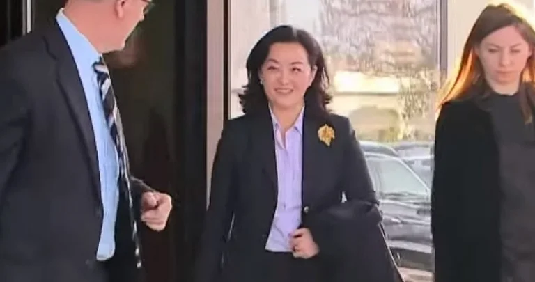New American Ambassador Yuri Kim kommt in Albanien an