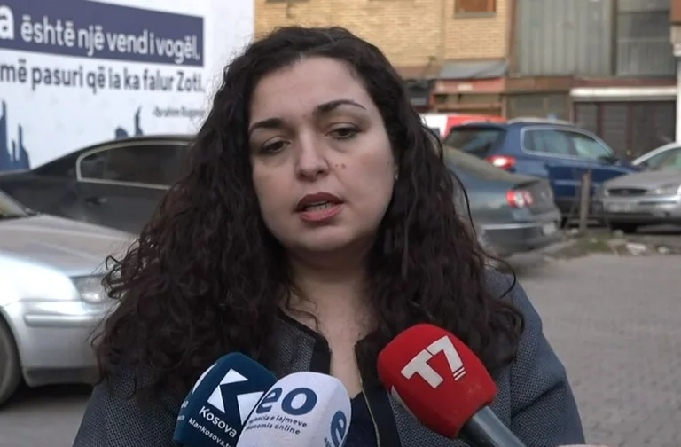 Vjosa Osmani: Ta lëmë fajin jetim, t’i shterrim mundësitë për marrëveshje me VV-në