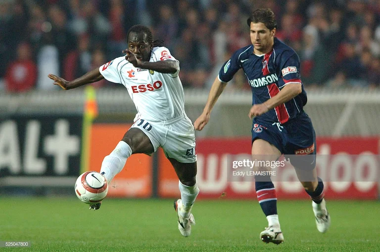 Lorik Cana, legjenda shqiptare që luajti përkrah disa prej futbollistëve më të mirë të kohës