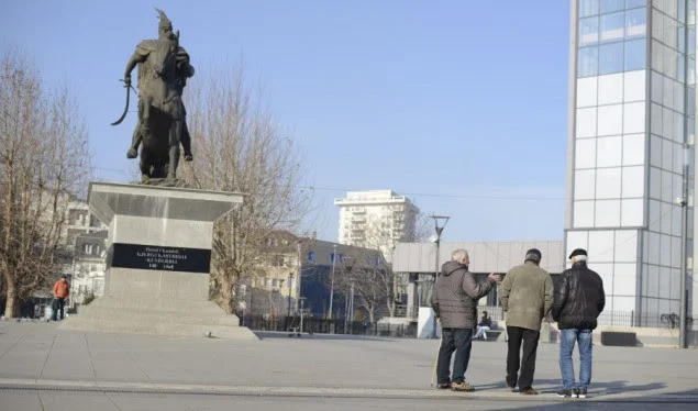 Moti, ja temperaturat për sot