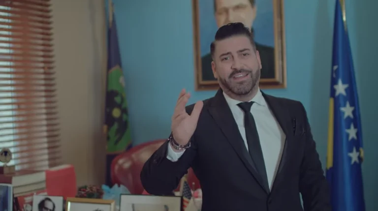 Meda i këndon Ibrahim Rugovës në stilin e vet