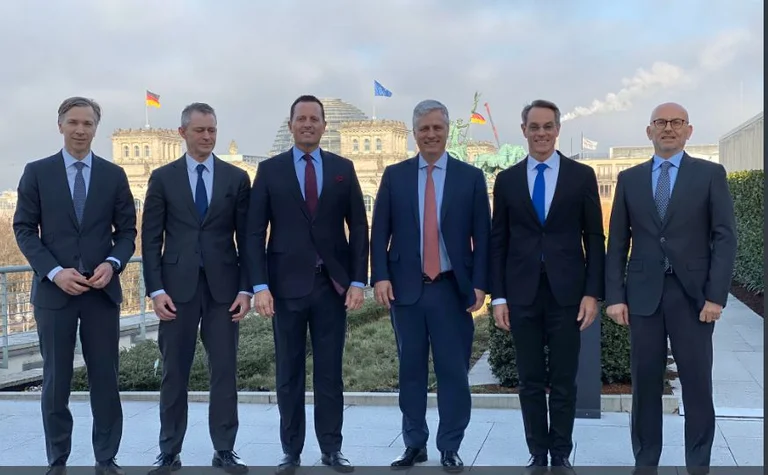 Marrëveshja për linjën ajrore Prishtinë – Beograd, Grenell ‘tagg’ Trumpit: Fitore historike