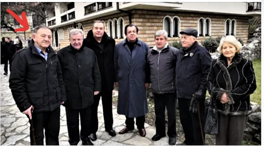 Ish-bashkëpunëtorët e Millosheviqit krijojnë hallakamë: A po synojnë vëllezërit Kariq kapjen e BIK-ut në Pejë?