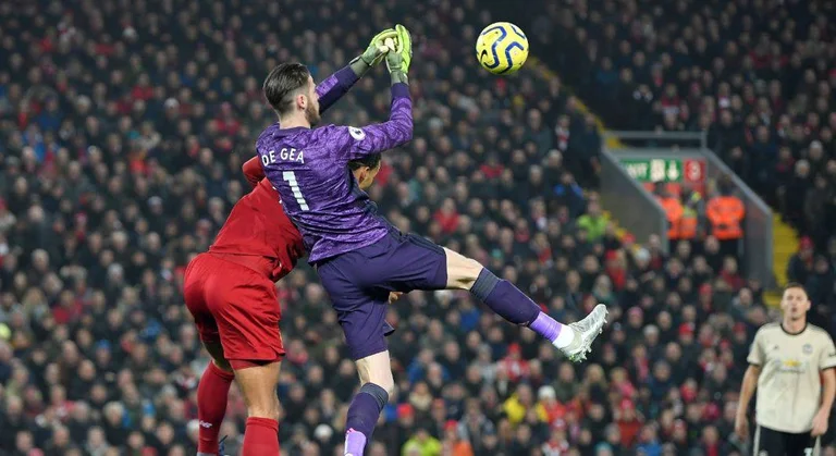 Liverpooli mposht Man.Unitedin por koritet para tifozëve të saj: Djajtë e kuq dalin krenarë nga Anfield