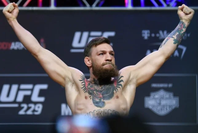 McGregor e mposhti Cerronen për 40 sekonda, por ky është nokauti më i shpejtë i irlandezit