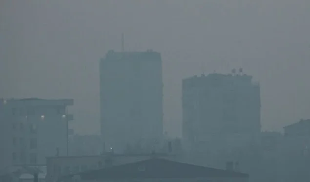 Ndotja e ajrit në Kosovë vlerësohet të jetë shkaktarja e 835 vdekjeve të parakohshme në vit