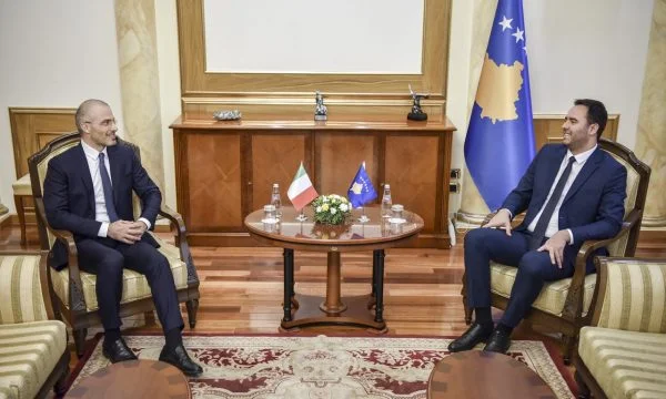 Ambasadori italian konfirmon mbështetjen për integrimin evropian të Kosovës