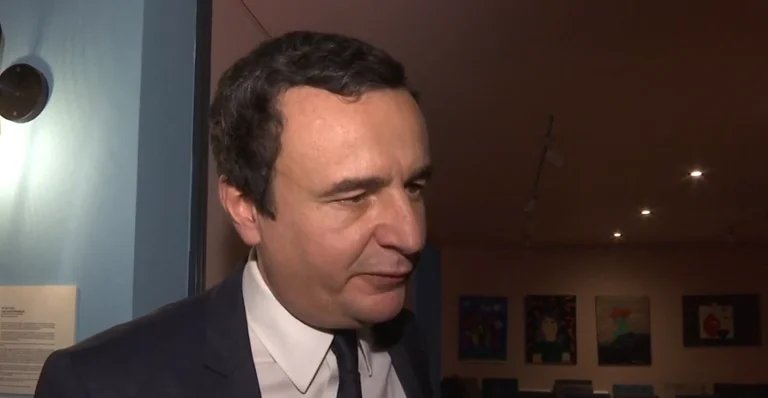 Albin Kurti nuk jep përgjigje pas letrës që ia drejtuan LDK-së