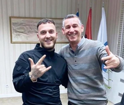 Mozzik në takim me Kadri Veselit: I thash jemi të njëjtë, të pathyeshëm e të moralshëm
