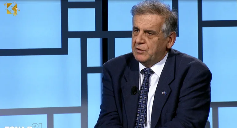 Spahiu: VV e LDK mendojnë që populli do të mbetet gjithë budallë siç është tash