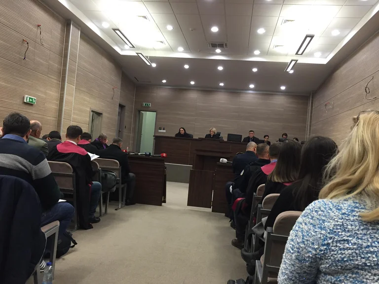 ​Prokurori i rastit “Syri i Popullit” heq dorë akuza ndaj Sabit Berishës dhe Lirie Luzhës