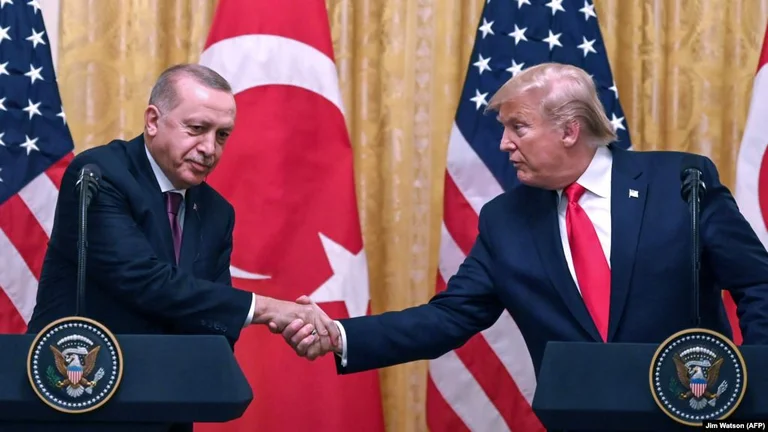 Trump dhe Erdogan diskutojnë për Iranin, Sirinë dhe Libinë