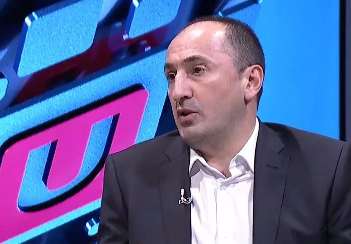 Liburn Aliu: Nuk ishte gjë e mirë nga ana e Vetëvendosjes shtimi i numrit të ministrive
