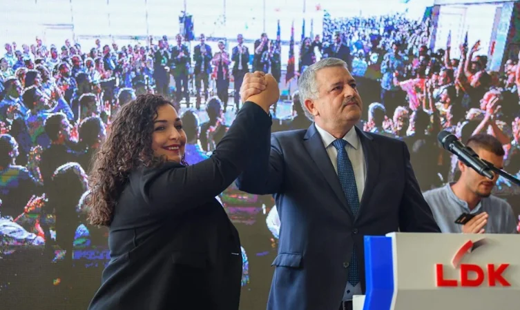 I biri i Agim Veliut godet Vjosa Osmanin: Ti ndërron rrallë çorapet