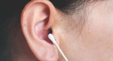 With this method you can clear ears blocked by wax