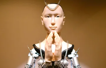 Pronto tendremos a Hodge-robots, aquí está el ejemplo de un clérigo robot llamado Midar