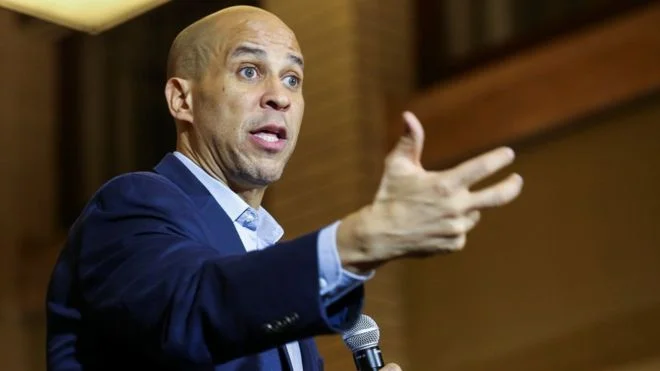 Cory Booker jep dorëheqje nga gara për president të SHBA-ve