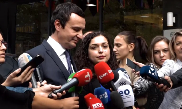 Zyrtari i LDK’së thotë se Vetëvendosje po e vë Vjosa Osmanin në pozita naive
