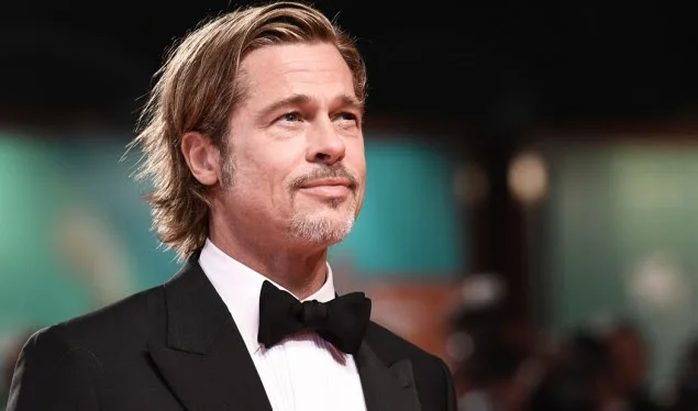 Brad Pitt: Unë u shërova nga alkoolizmi falë ndihmës së Bradley Cooper