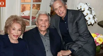 Les parents de Michael Douglas ont plus de 100 ans : parler aux psychologues