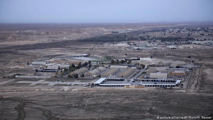 Trupat e SHBA’së ishin larguar me kohë nga bazat në Irak pas sulmit të dytë