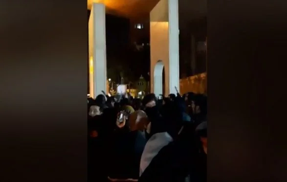 Protestuesit në Iran: Qassem Soleimani është vrasës
