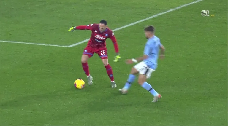 Ospina e katandis keq pasimin prapa të Elseid Hysajt, ia dhuron fitoren Lazios me një gabim të tmerrshëm